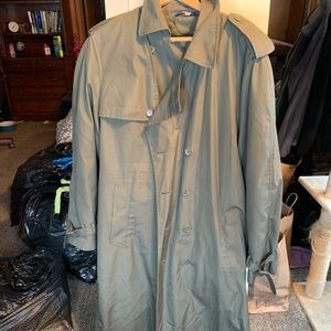 Heavy duty olive Haggar trench coat
